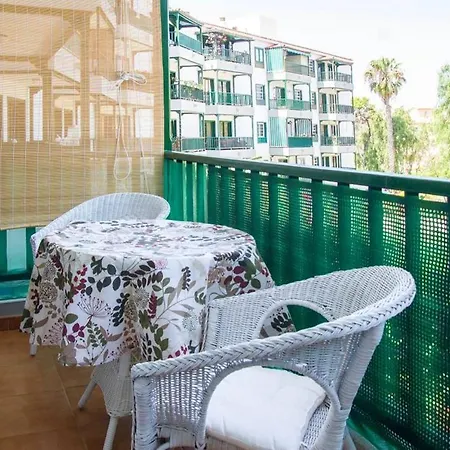 アパート With One Bedroom In Puerto De La Cruz With Wonderful City View Balcony And Wifi 500 M From